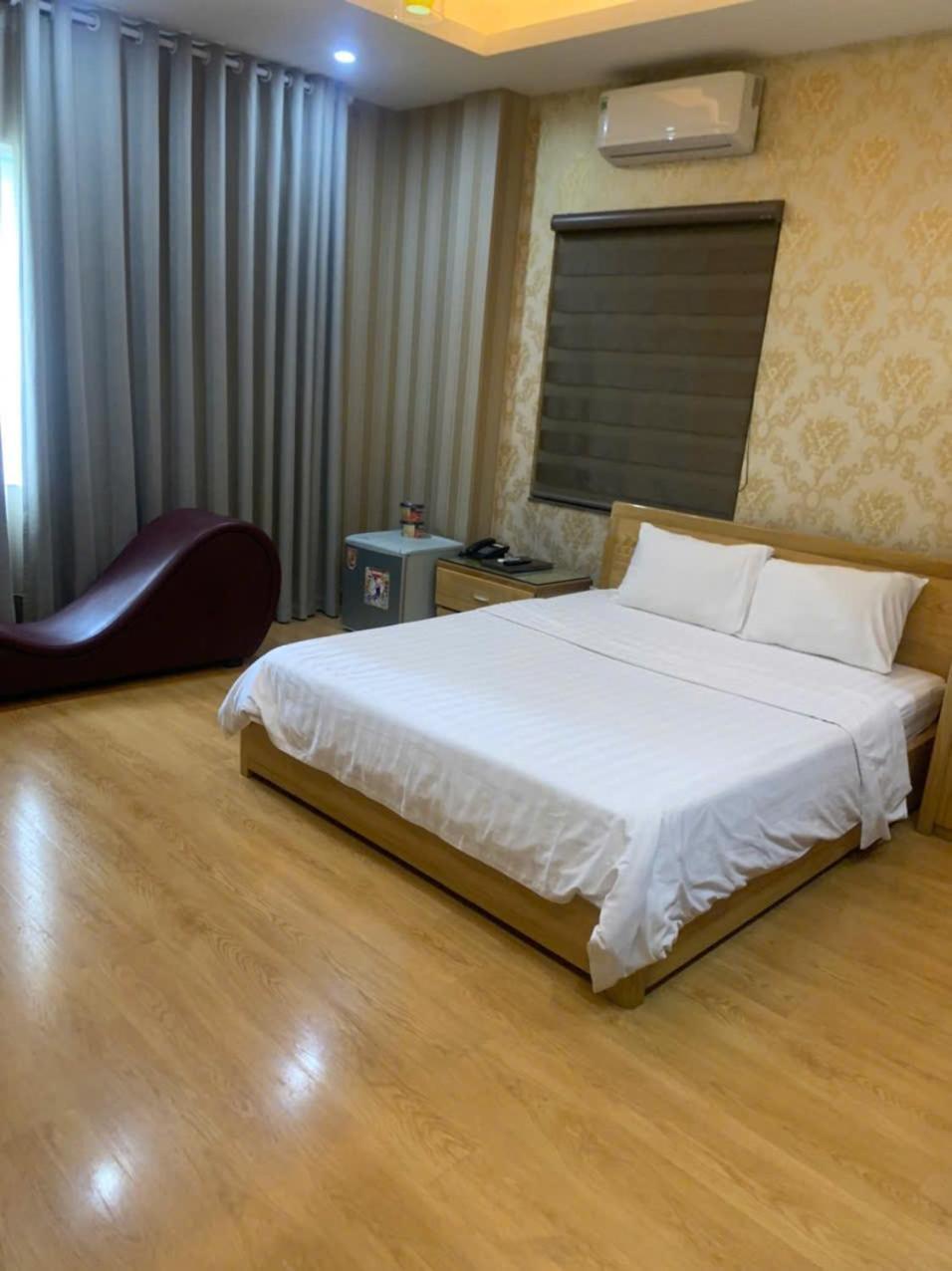 Venus Hotel Ha Noi ฮานอย ภายนอก รูปภาพ